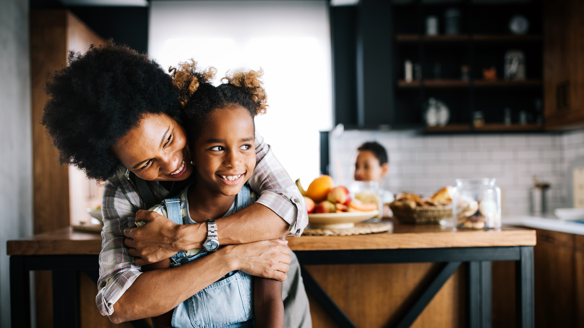 Familie LR Shutterstock 1640616025