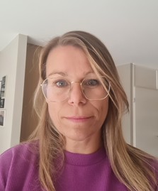 Jacqueline Steenhuis, Allianz